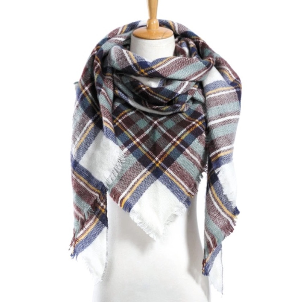 Scarf: Gone Caroling